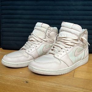 Jordan 1 Retro - Guava Ice